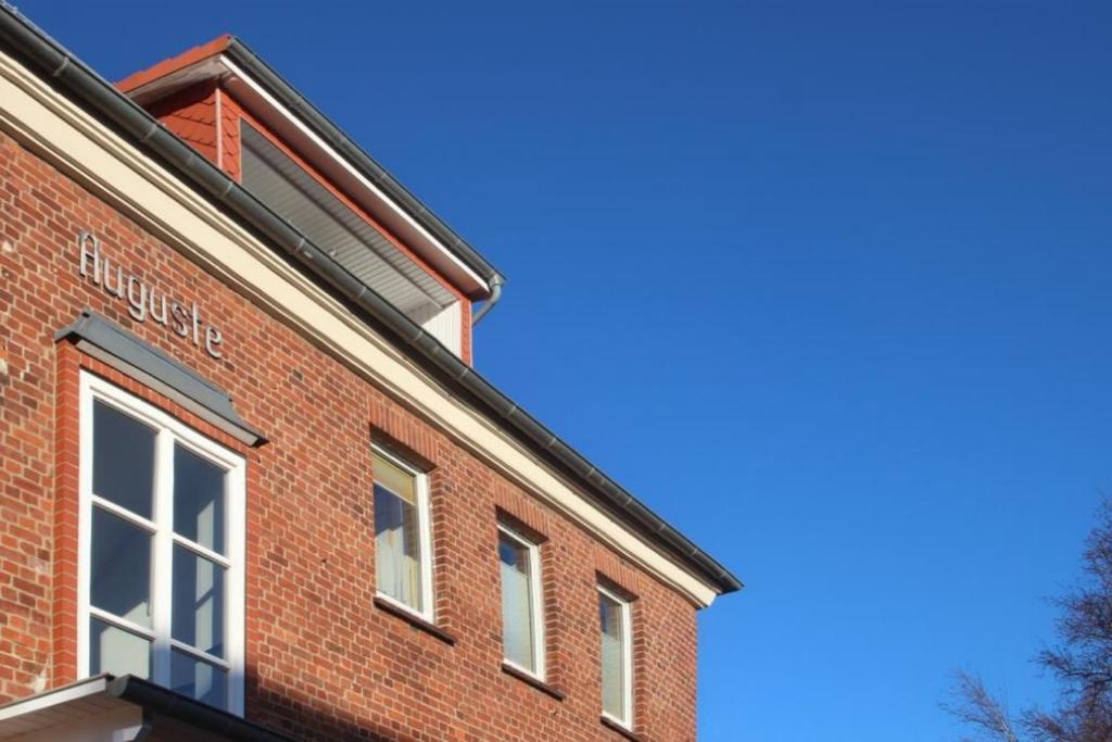 Haus Auguste, Kormoran Apartment Rostock Bagian luar foto